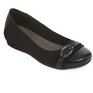 Yuu Ballet Comfort Flats, Size 6